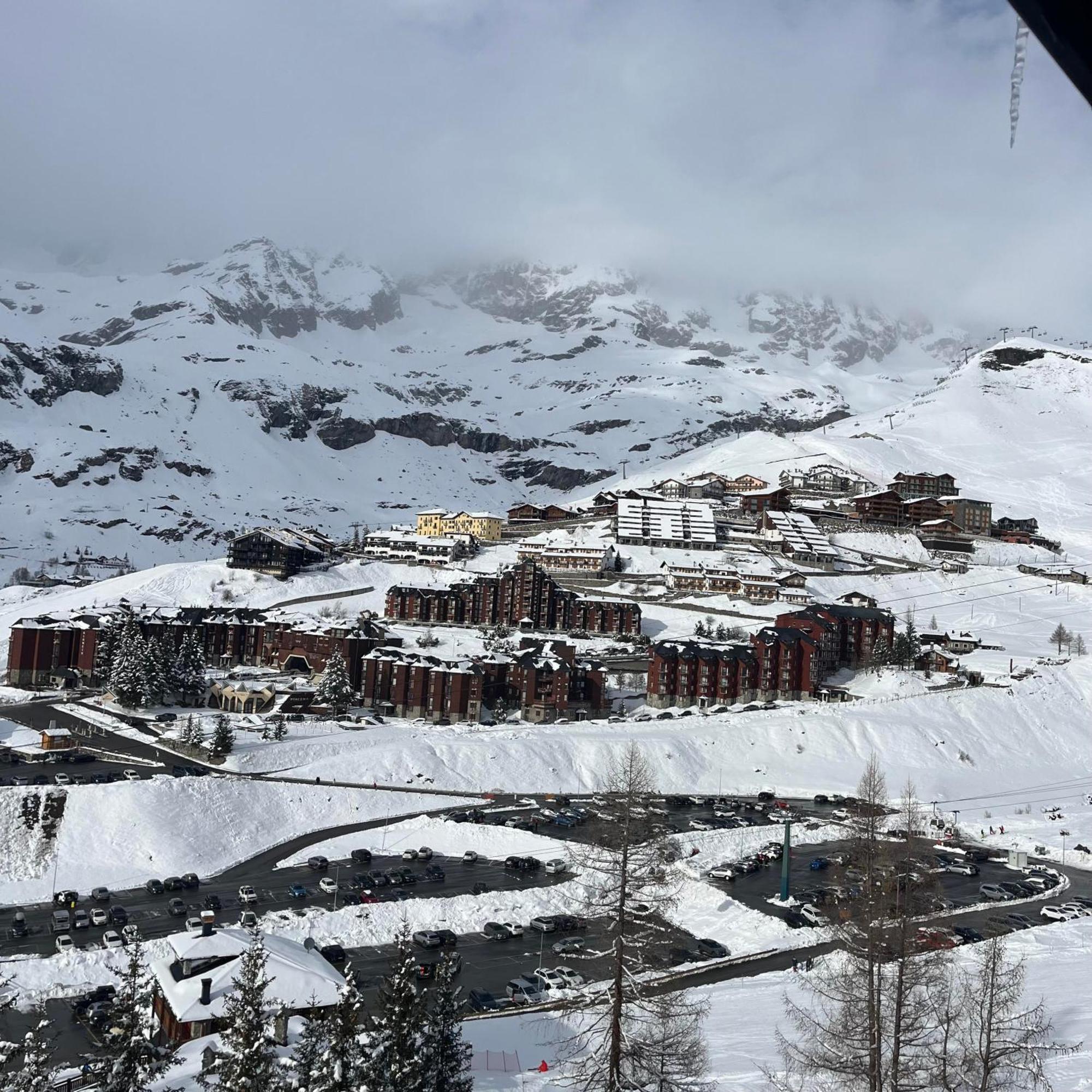 Appartamento Cervinia Fronte Funivie Breuil-Cervinia Exterior photo